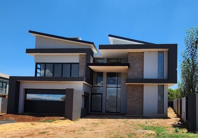 7 Bedroom Property for Sale in Melodie North West